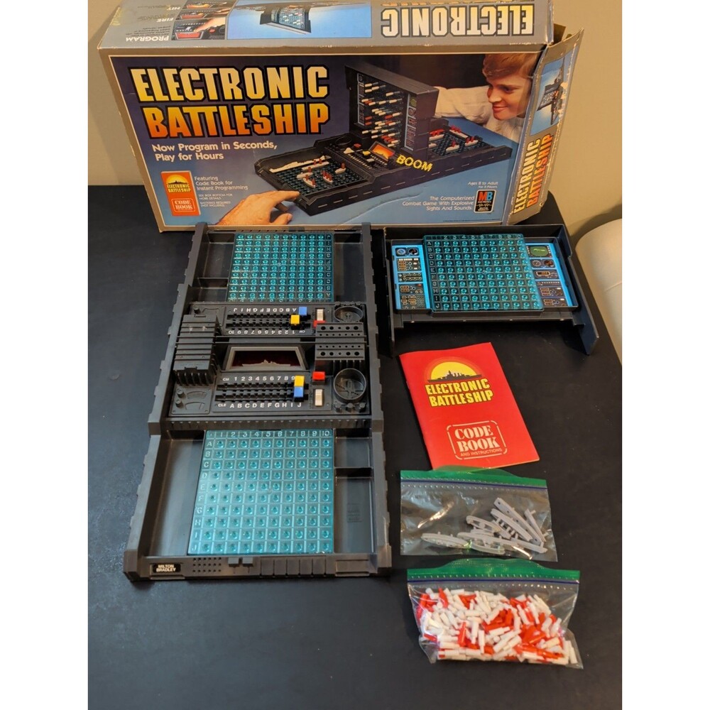 PARTS ONLY Vintage 1982 Milton Bradley Electronic Battleship Game In Box MB